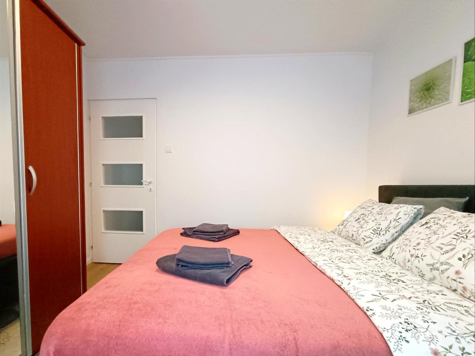 Mid-Term Rental Racadau Apartment Brašov Exteriér fotografie